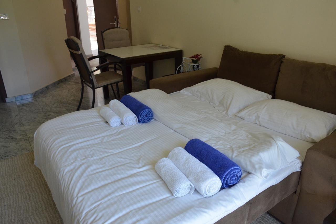 Latchi Escape Hotel And Suites Πόλη Εξωτερικό φωτογραφία