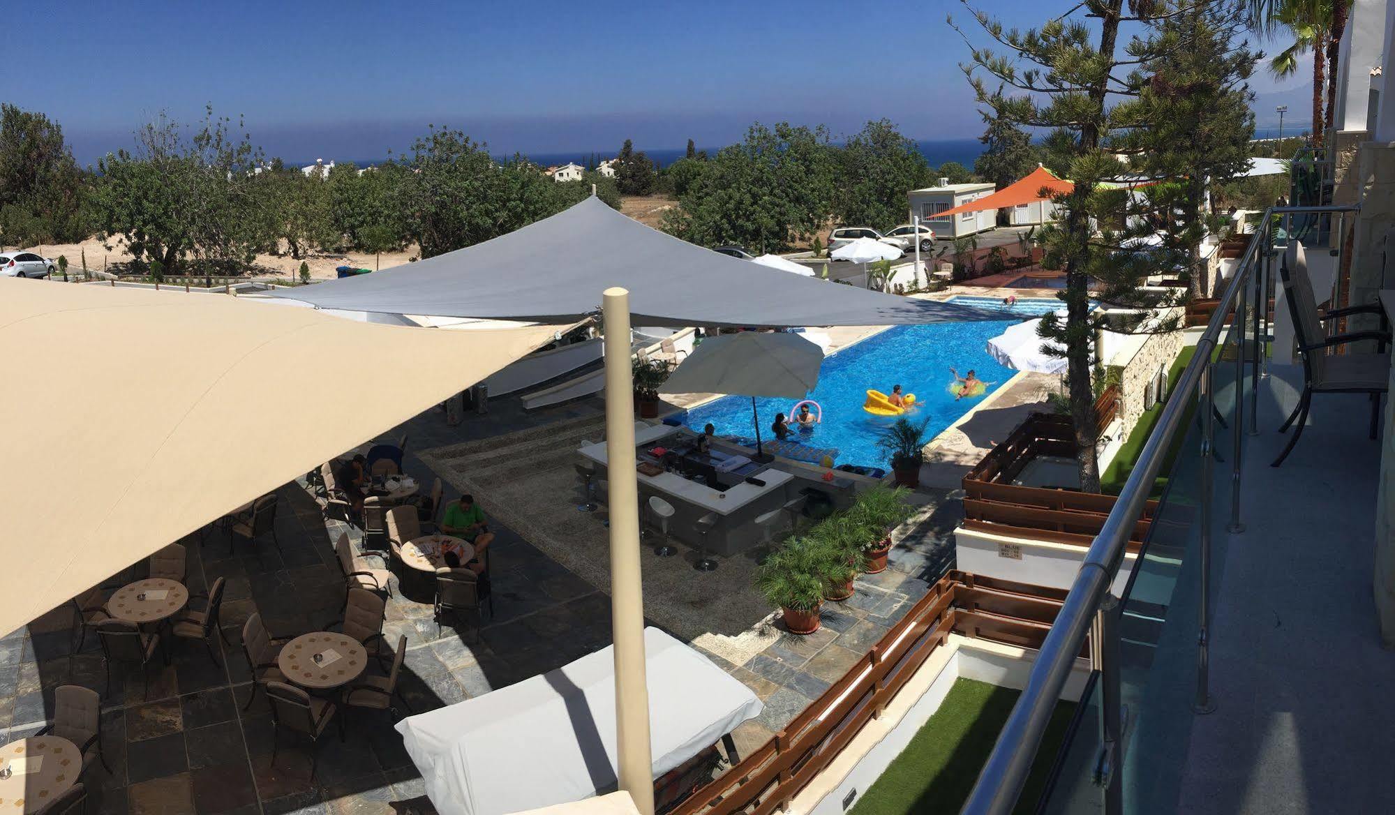 Latchi Escape Hotel And Suites Πόλη Εξωτερικό φωτογραφία