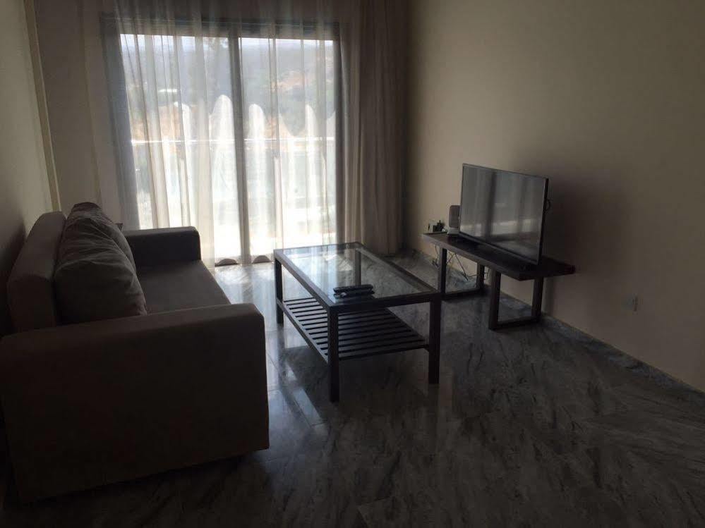 Latchi Escape Hotel And Suites Πόλη Εξωτερικό φωτογραφία