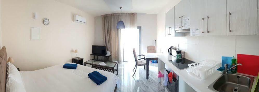 Latchi Escape Hotel And Suites Πόλη Εξωτερικό φωτογραφία