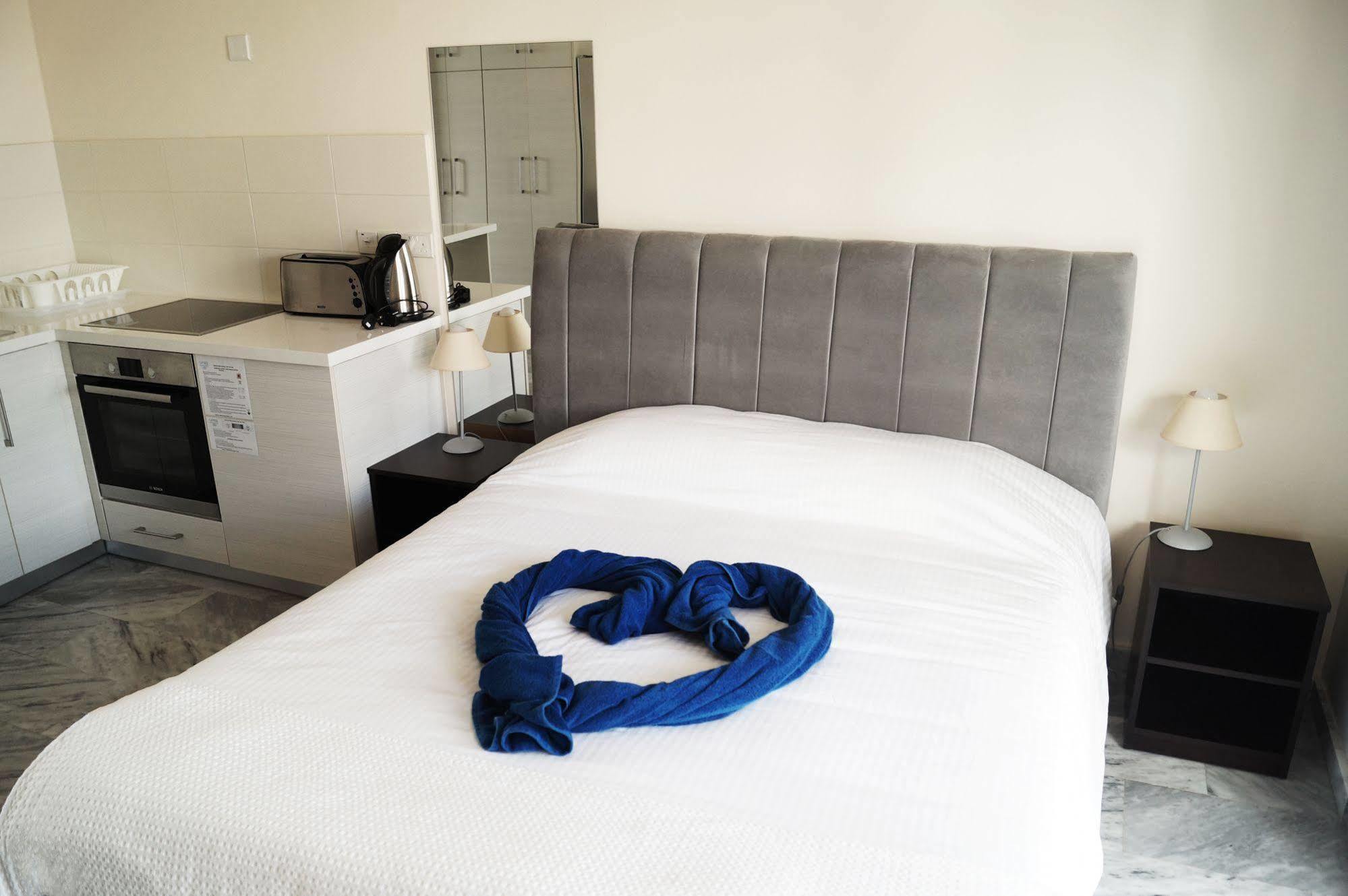 Latchi Escape Hotel And Suites Πόλη Εξωτερικό φωτογραφία